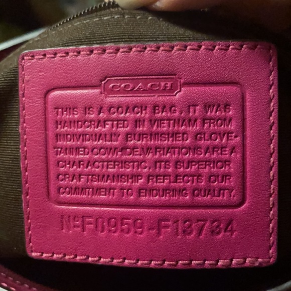 Coach Oversized Wristlet - Picture 6 of 7